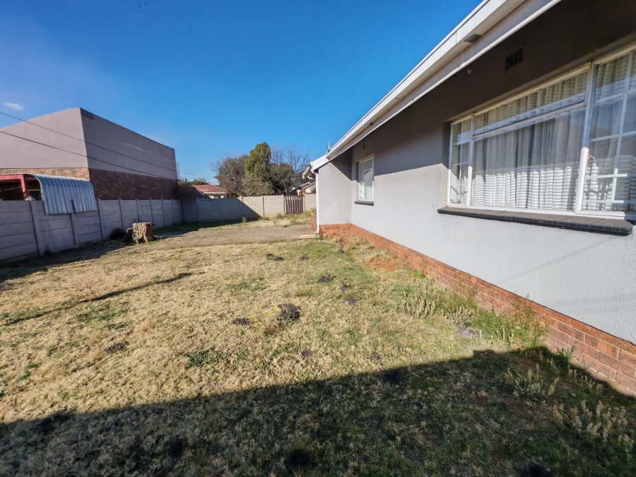 3 Bedroom Property for Sale in Vaalpark Free State